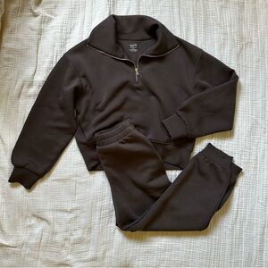 Old Navy Bounce Fleece Half-zip sweatshirt & Jogger Set in Chocolate Brown
